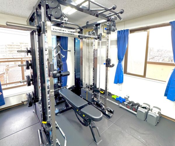 西川口のパーソナルジムféerie(フェリ)西川口店の内装